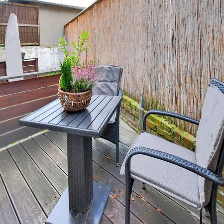 Modern Apartment In Wismar With Private Terrace Exterior foto